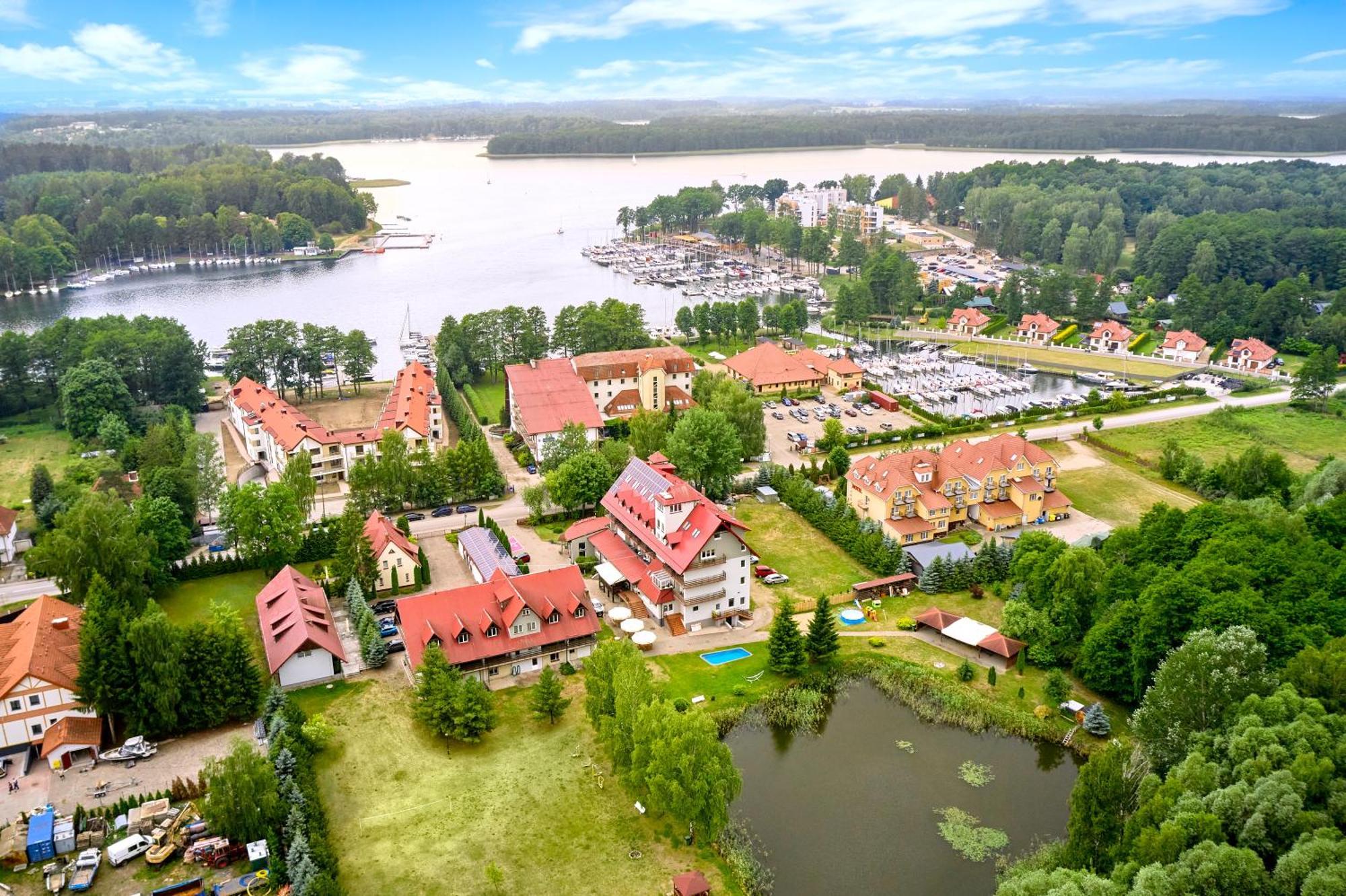 Hotel Mazury Гіжицько Екстер'єр фото