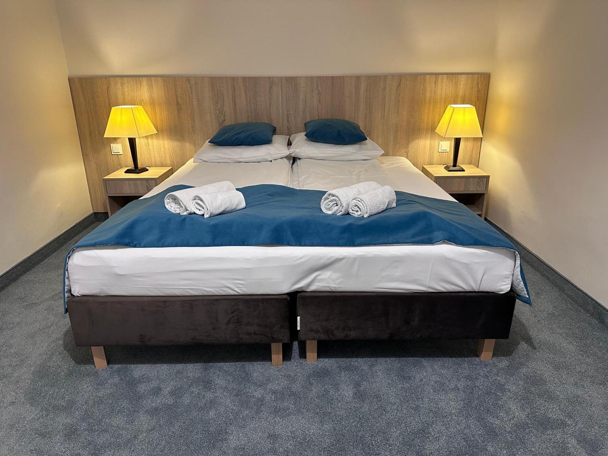 Hotel Mazury Гіжицько Екстер'єр фото
